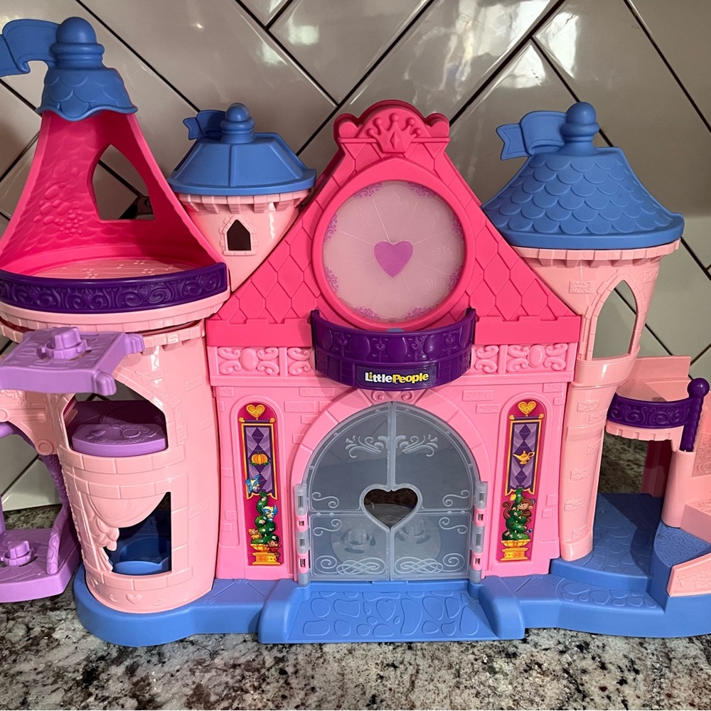 Little People Disney Princess Castle-lights And Sound Work, No Figurine Included
